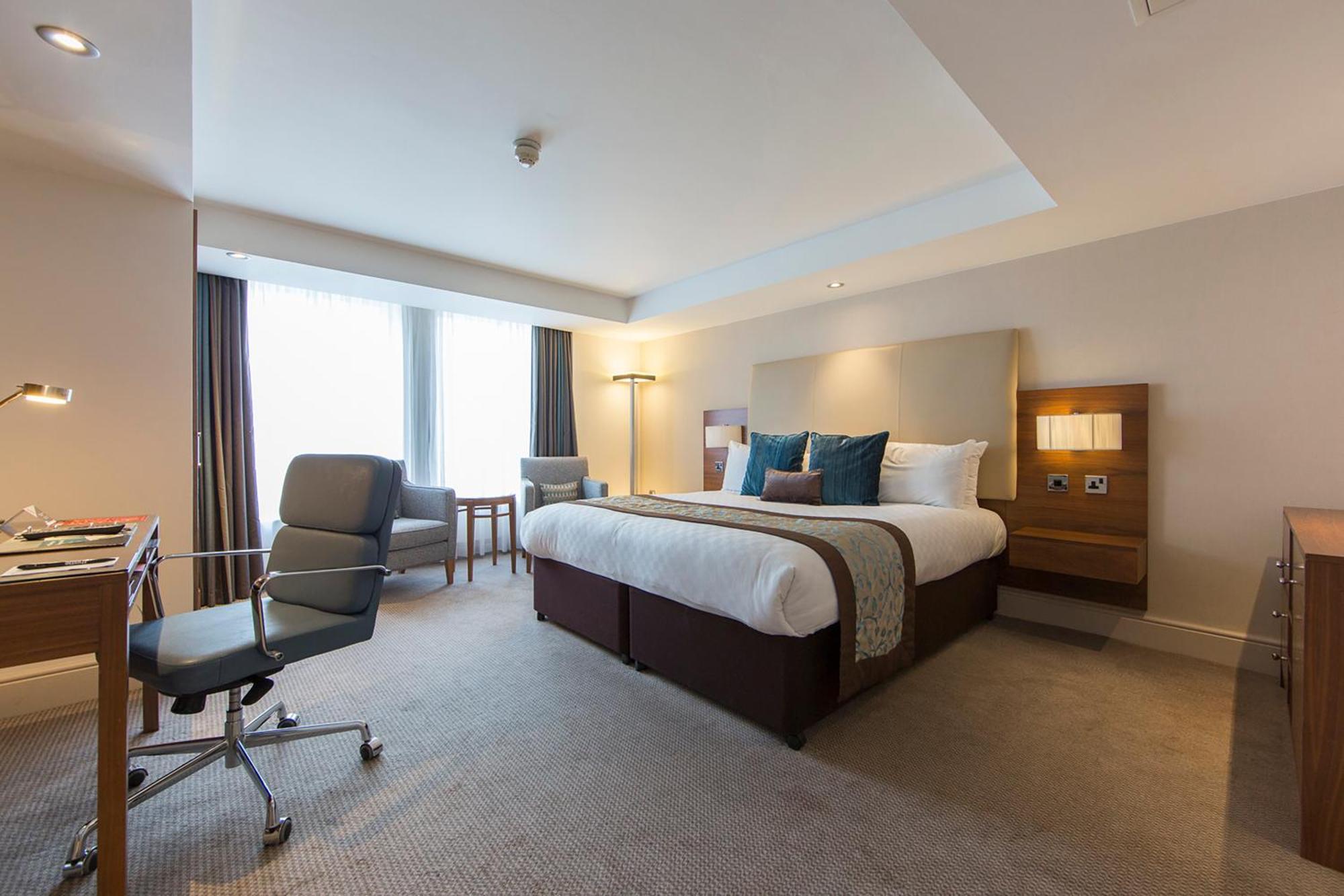 Thistle Trafalgar - Leicester Square Лондон Номер фото