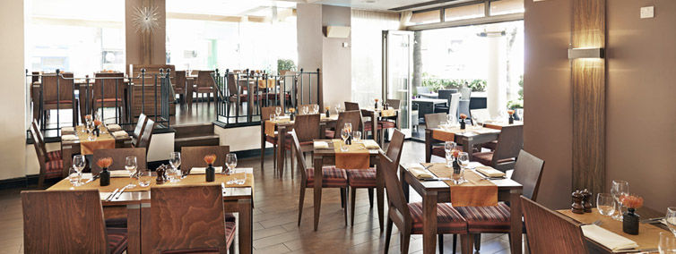 Thistle Trafalgar - Leicester Square Лондон Экстерьер фото