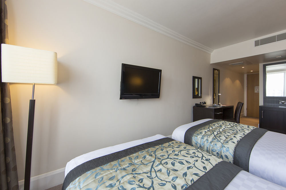 Thistle Trafalgar - Leicester Square Лондон Экстерьер фото