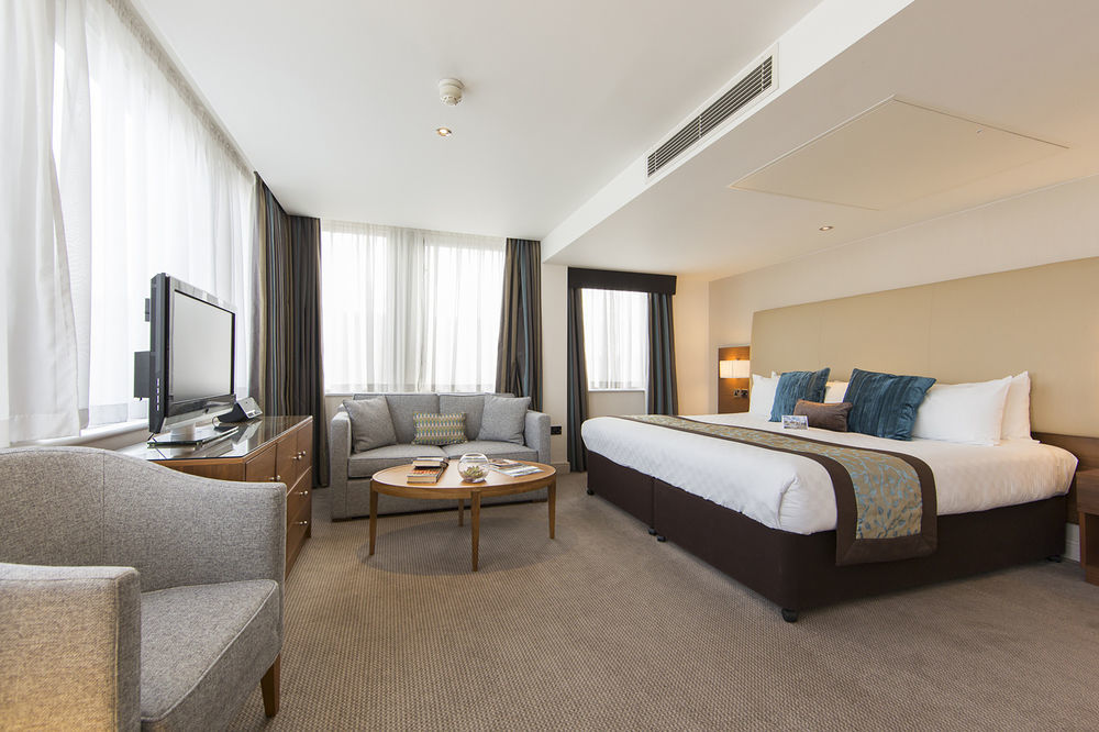 Thistle Trafalgar - Leicester Square Лондон Экстерьер фото