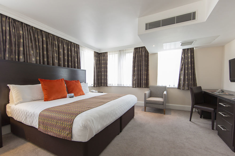Thistle Trafalgar - Leicester Square Лондон Экстерьер фото