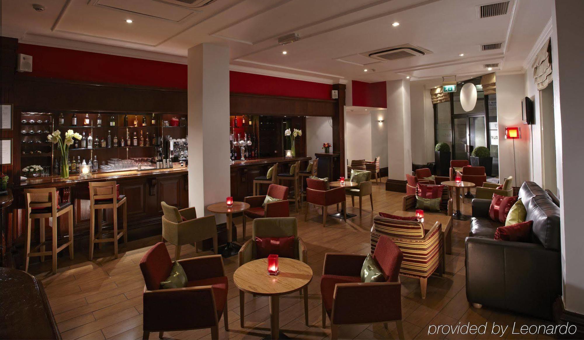 Thistle Trafalgar - Leicester Square Лондон Экстерьер фото
