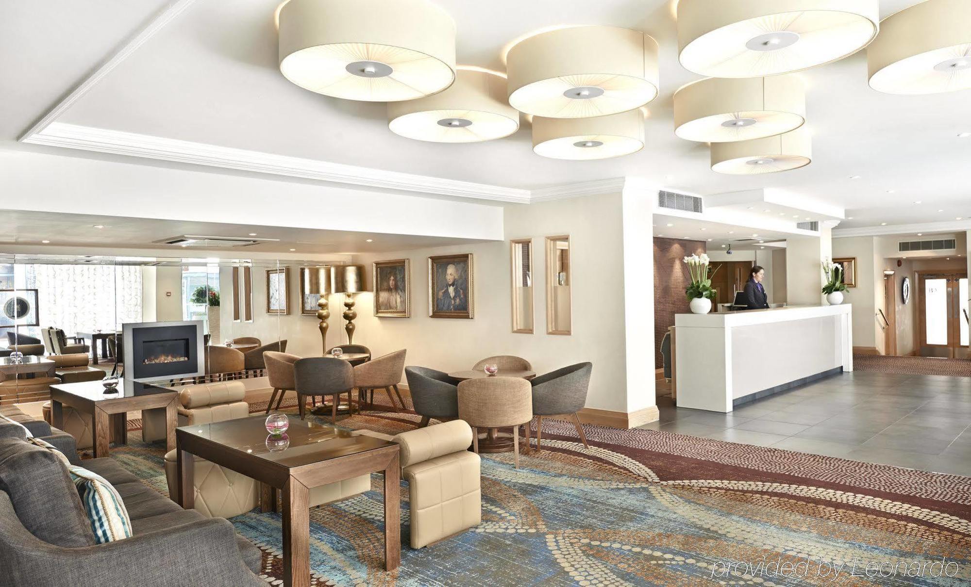Thistle Trafalgar - Leicester Square Лондон Экстерьер фото