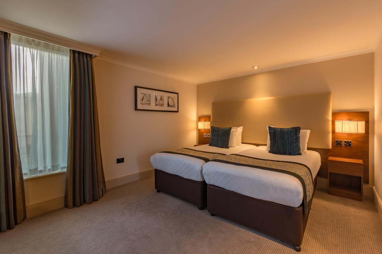 Thistle Trafalgar - Leicester Square Лондон Экстерьер фото