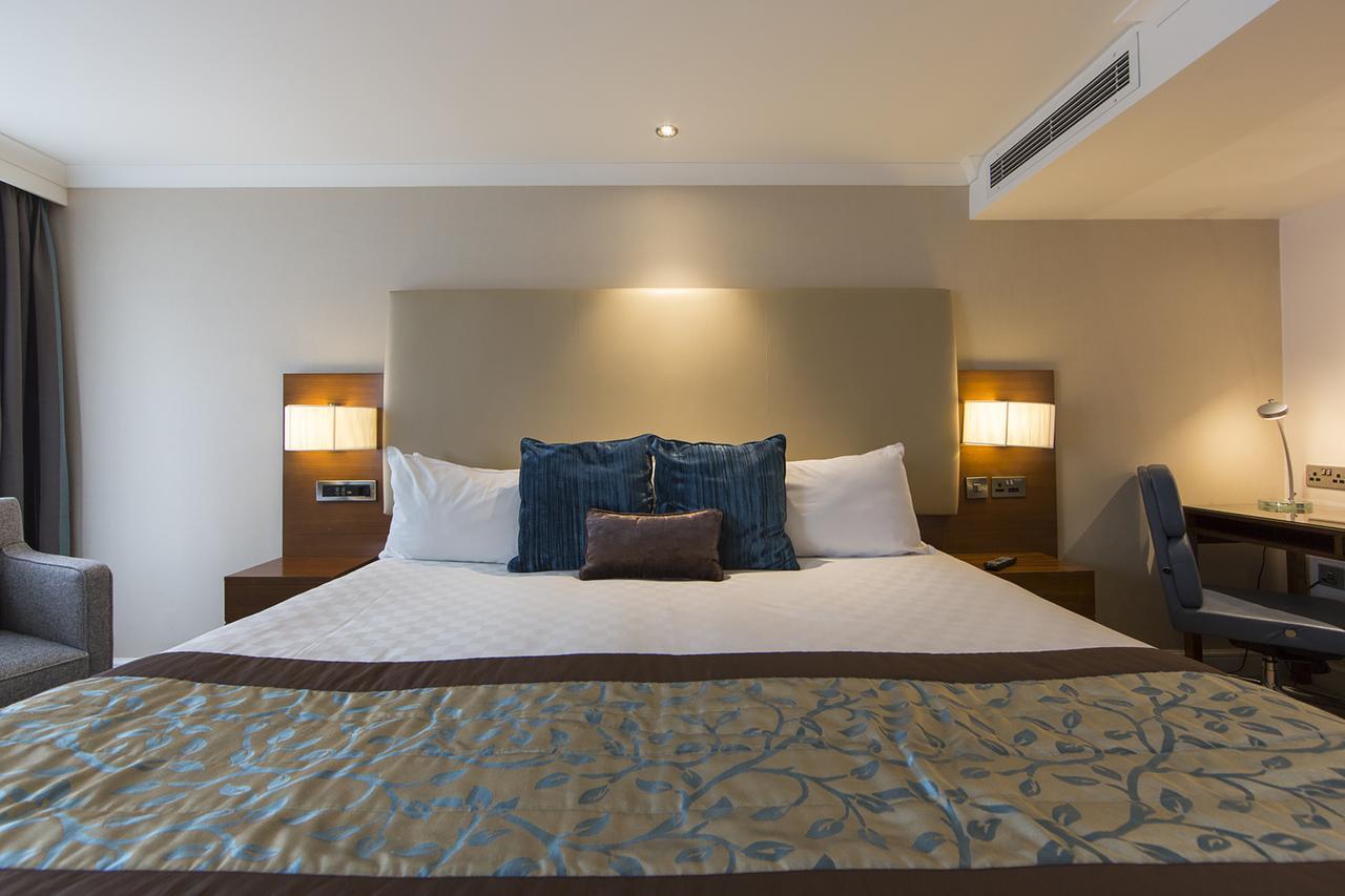 Thistle Trafalgar - Leicester Square Лондон Экстерьер фото