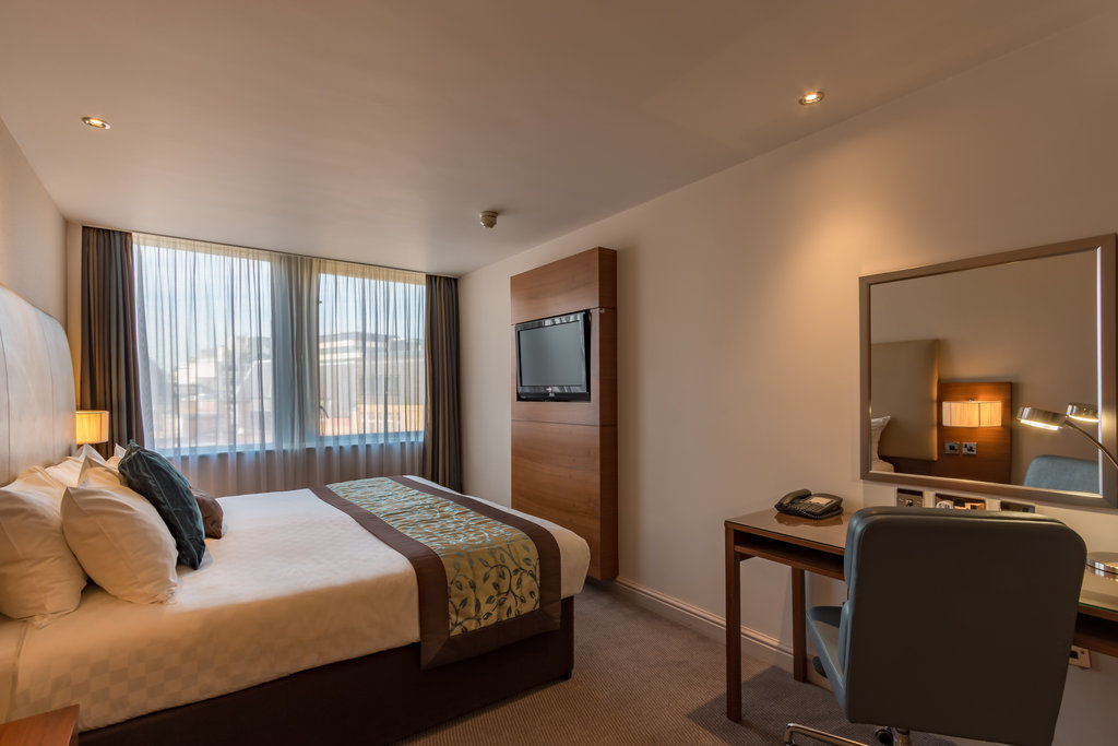 Thistle Trafalgar - Leicester Square Лондон Экстерьер фото