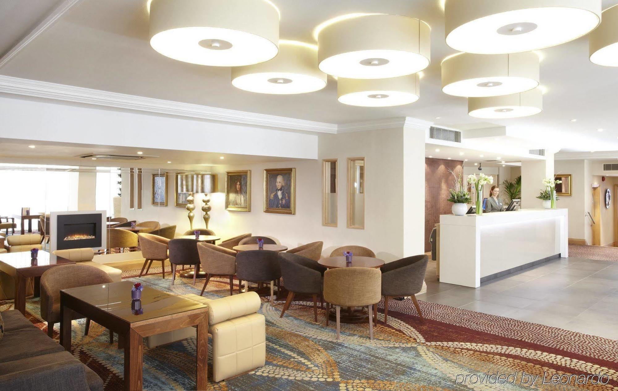 Thistle Trafalgar - Leicester Square Лондон Экстерьер фото