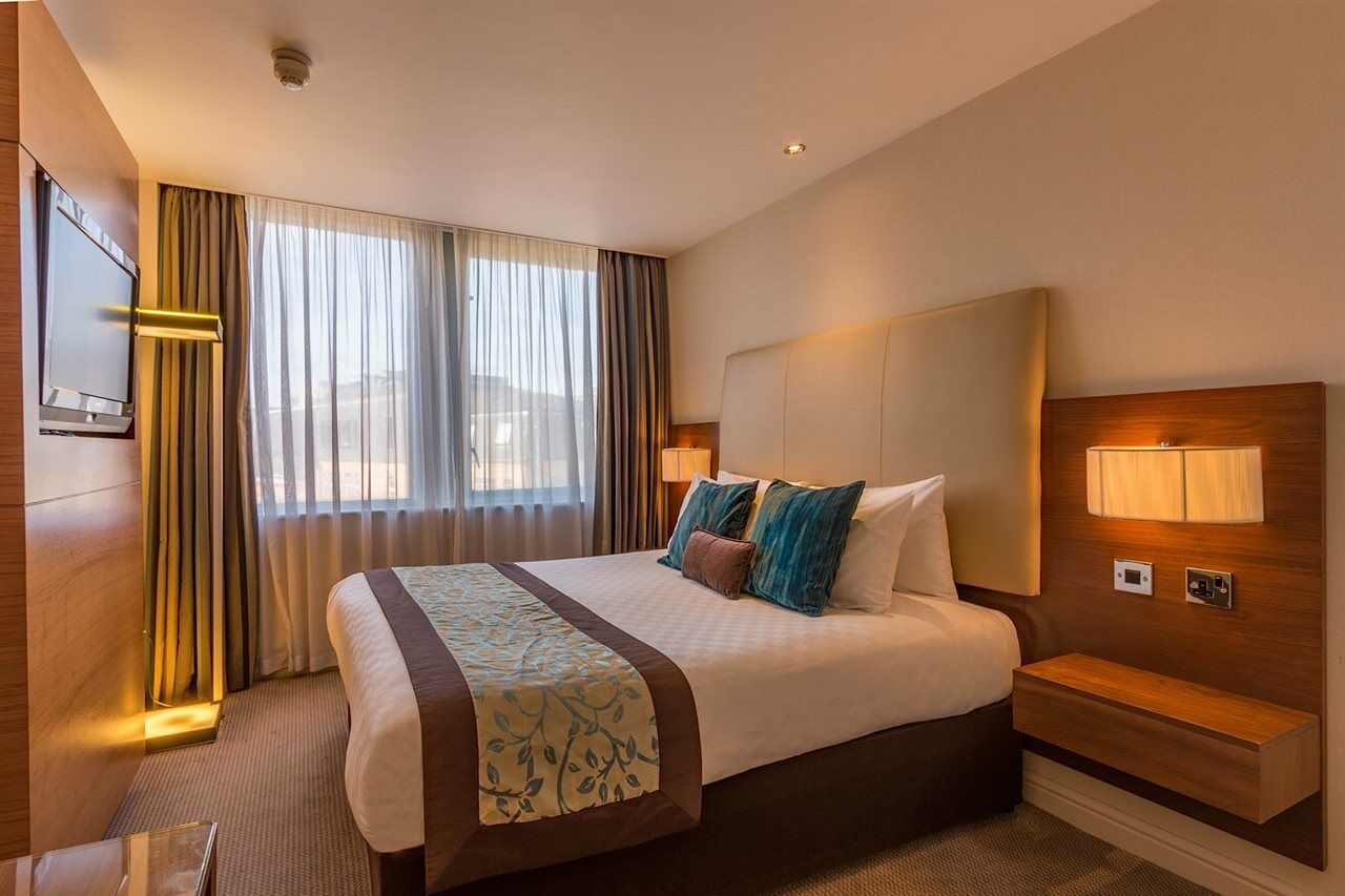 Thistle Trafalgar - Leicester Square Лондон Экстерьер фото