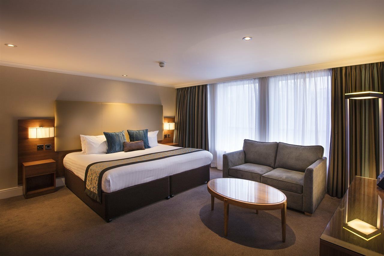 Thistle Trafalgar - Leicester Square Лондон Экстерьер фото